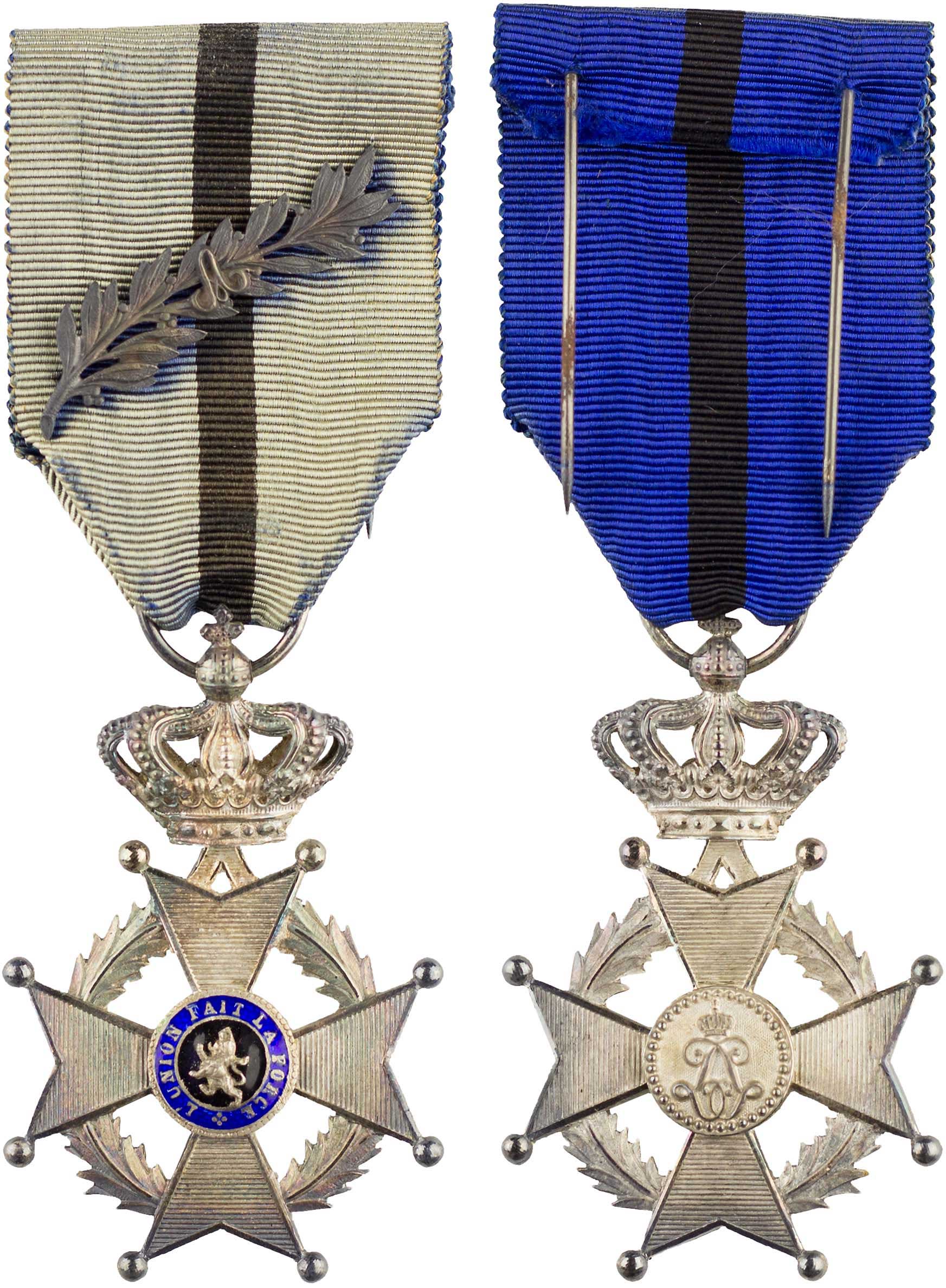 Lot 8132 - FOREIGNMEDALS & DECORATIONS  -  A. Karamitsos Live Internet Auction 25, Part B